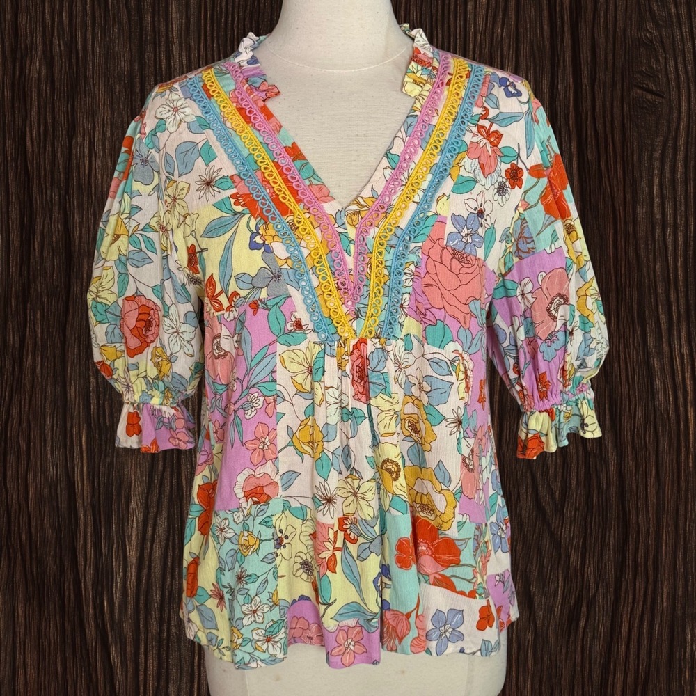 Fate Pink Florals Puff Sleeve Embellished Blouse‎ Top Sz S Detailed Boho Coastal